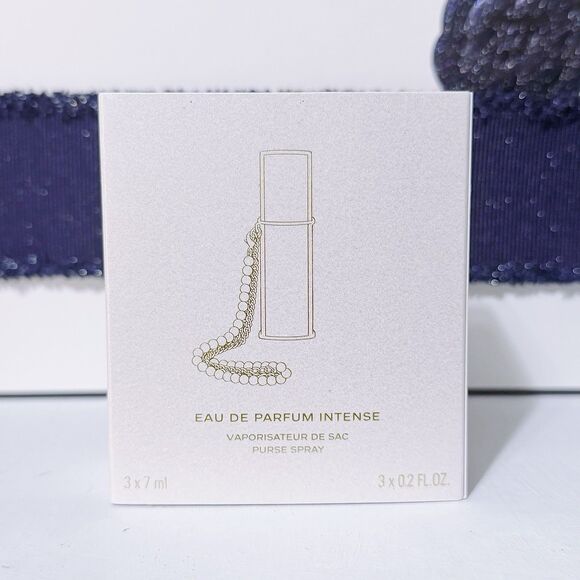 New CHANEL COCO MADEMOISELLE Eau de Parfum Intense Refillable Purse Spray Set ✨ - Picture 2 of 7